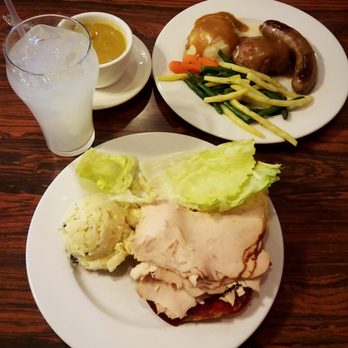 Solvang Restaurant - Turkey cranberry croissant sandwich, Danish Combination Plate and Pea soup - Scandinavian Near Me - Solvang, California Solvang Restaurant - Turkey cranberry croissant sandwich, Danish Combination Plate and Pea soup - Scandinavian Near Me - Solvang, California