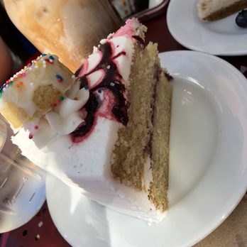 Timeless Coffee - Raspberry jelly donut cake - Bakeries Near Me - Oakland, California Timeless Coffee - Raspberry jelly donut cake - Bakeries Near Me - Oakland, California