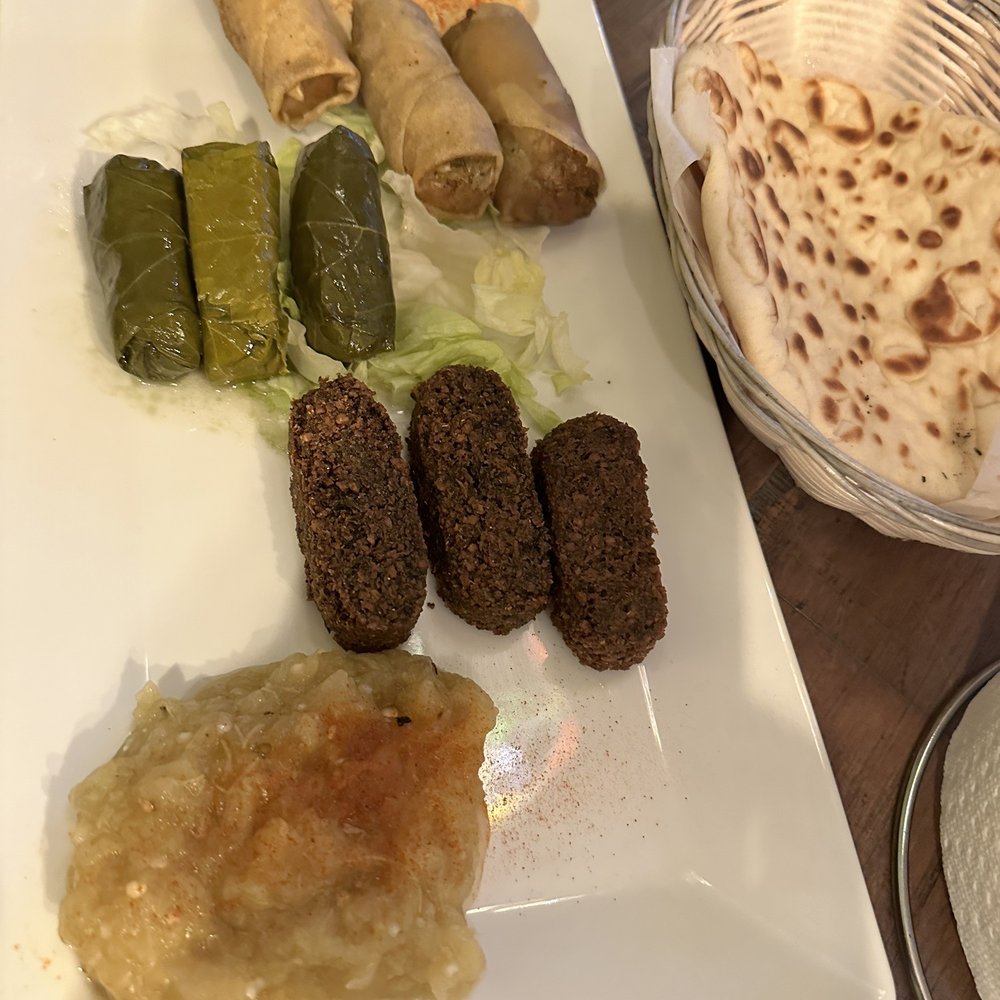 Kenz - Kenz Mezze Platter/ Pita, 3 Dolmas, 3 Falafal, 2 Sambusas, Baba, and Hummus (3/5) - Mediterranean Near Me - Houston, Texas