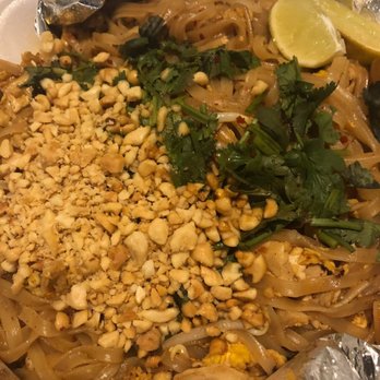 Red Rice Kitchen - Chicken Pad Thai - Vietnamese Near Me - Gainesville, Florida Red Rice Kitchen - Chicken Pad Thai - Vietnamese Near Me - Gainesville, Florida