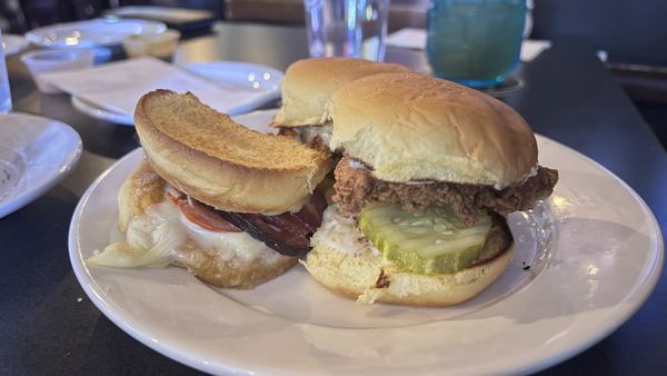 Shine Square Pub by null