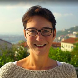 Claire Allain - Claire Allain - Hypnolyon Hypnothérapeute à Lyon