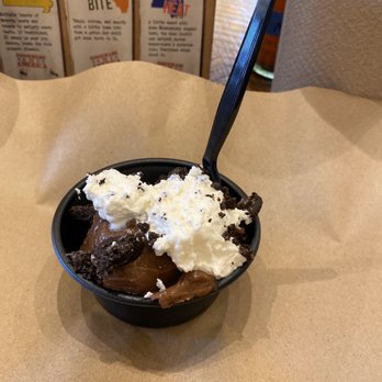 Mission BBQ - Complimentary dessert they gave because they said they appreciated me stopping by. - Barbeque Near Me - Orlando, Florida Mission BBQ - Complimentary dessert they gave because they said they appreciated me stopping by. - Barbeque Near Me - Orlando, Florida