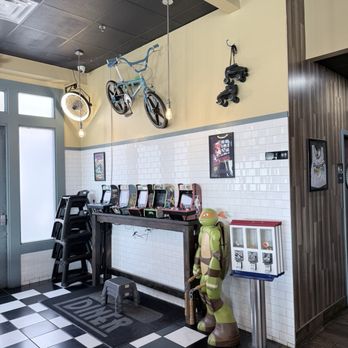 Downtown Diner - Diners Near Me - Celebration, Florida