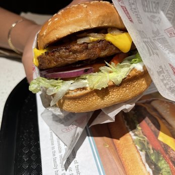 Habit Burger & Grill - Veggie burger - Salad Near Me - El Cajon, California Habit Burger & Grill - Veggie burger - Salad Near Me - El Cajon, California