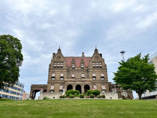 Pabst Mansion by null
