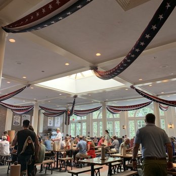 Regal Eagle Smokehouse: Craft Drafts & Barbecue - Dining hall - Barbeque Near Me - Lake Buena Vista, Florida Regal Eagle Smokehouse: Craft Drafts & Barbecue - Dining hall - Barbeque Near Me - Lake Buena Vista, Florida