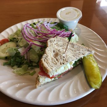 The Palms Cafe - Breakfast & Brunch Near Me - Rancho Mirage, California