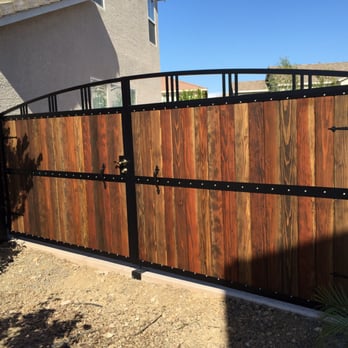 Capitol Iron - Privacy gate - General Contractors Near Me