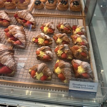 Paris Baguette - Bakeries Near Me - Los Angeles, California Paris Baguette - Bakeries Near Me - Los Angeles, California