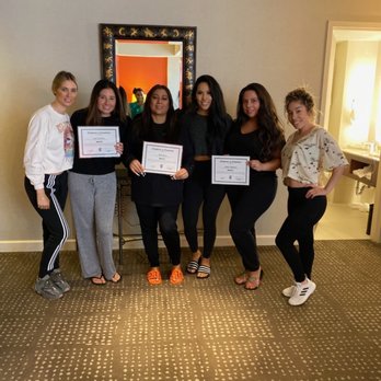 Dolce Glow - Group photo! Small intimate group. - Spray Tanning Near Me - Glendale, California