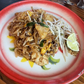 Glai Baan - Chicken pad Thai - Thai Near Me - Phoenix, Arizona