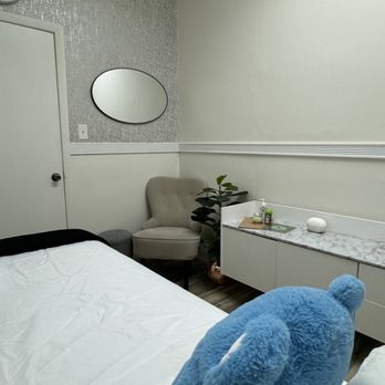 Lissette Perez Sugaring - Estheticians Near Me - Miami, Florida Lissette Perez Sugaring - Estheticians Near Me - Miami, Florida