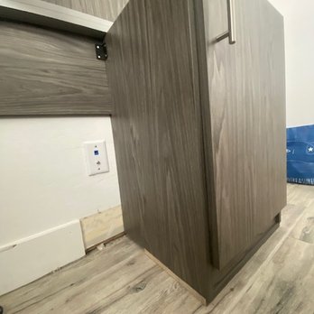 Closets by Design - Phoenix - Stripped baseboard which never got repaired. - Interior Design Near Me - Phoenix, Arizona Closets by Design - Phoenix - Stripped baseboard which never got repaired. - Interior Design Near Me - Phoenix, Arizona