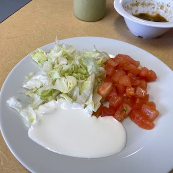 Mi Trailita Y Mas - Topping for the enchiladas - Mexican Near Me - Austin, Texas