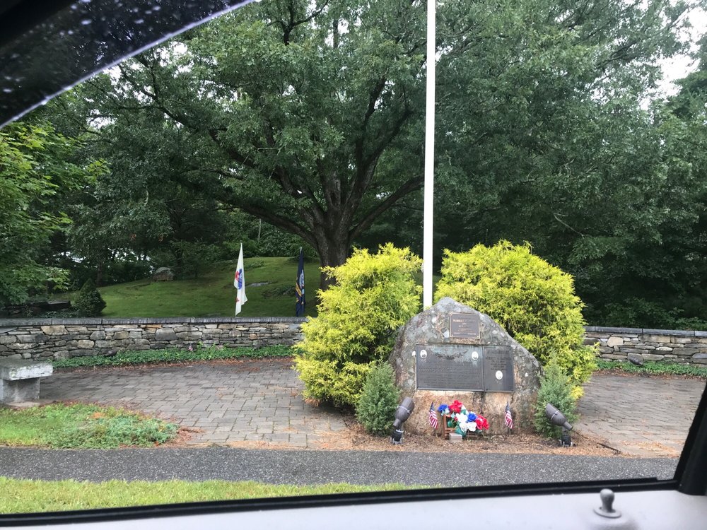 Ashford Memorial Park Logo