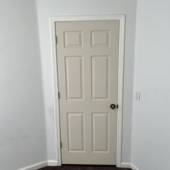 Expert Handyman Services - Door slab install - Handyman Near Me