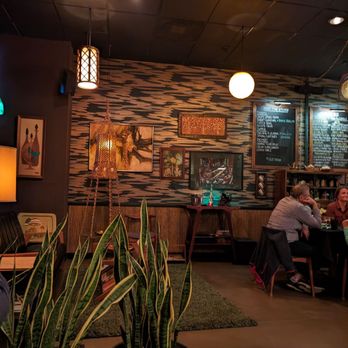 Mainlander - Supper Clubs Near Me - St. Louis, Missouri