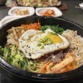 Sool Korean Kitchen - dolsat bibimbap with beef - Korean Near Me - Vancouver, Washington