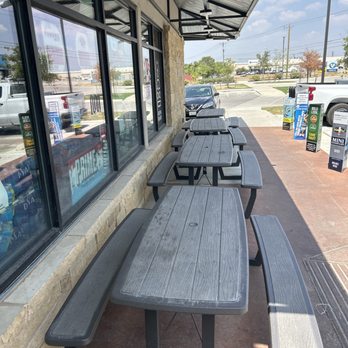 Buddha Burger - Outside dining - Burgers Near Me - Pflugerville, Texas