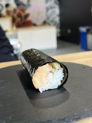 Kuidaore Handroll Bar by null