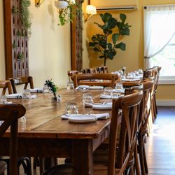 Chez Rosa - Sunroom