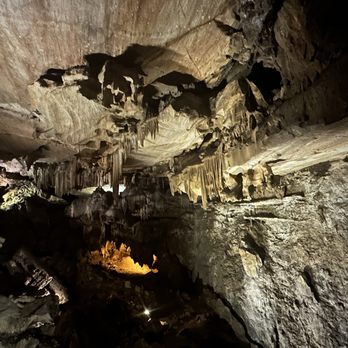 Crystal Cave - First room - Parks Near Me - Three Rivers, California Crystal Cave - First room - Parks Near Me - Three Rivers, California