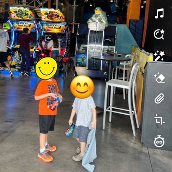 Sky Zone Fort Lauderdale - Trampoline Parks Near Me - Pompano Beach, Florida Sky Zone Fort Lauderdale - Trampoline Parks Near Me - Pompano Beach, Florida