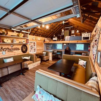 The Ol’ Cabin - Indoor Dining space - Tacos Near Me - Winslow, Arkansas