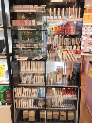 Etude House & Innisfree by null