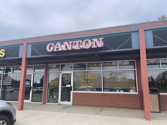 Canton Chinese Cuisine by null