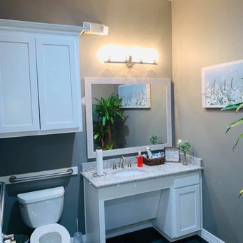 B Hive Salon - Hair Stylists Near Me - Longview, Texas B Hive Salon - Hair Stylists Near Me - Longview, Texas
