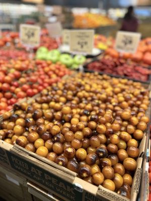 Central Market by null