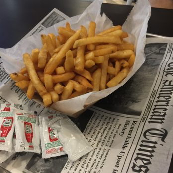 bb.q Chicken Upper Darby - Fries - Korean Near Me - Upper Darby, Pennsylvania