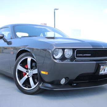 Envy Rent - Dodge Challenger SRT 8 - Car Rental Near Me Envy Rent - Dodge Challenger SRT 8 - Car Rental Near Me