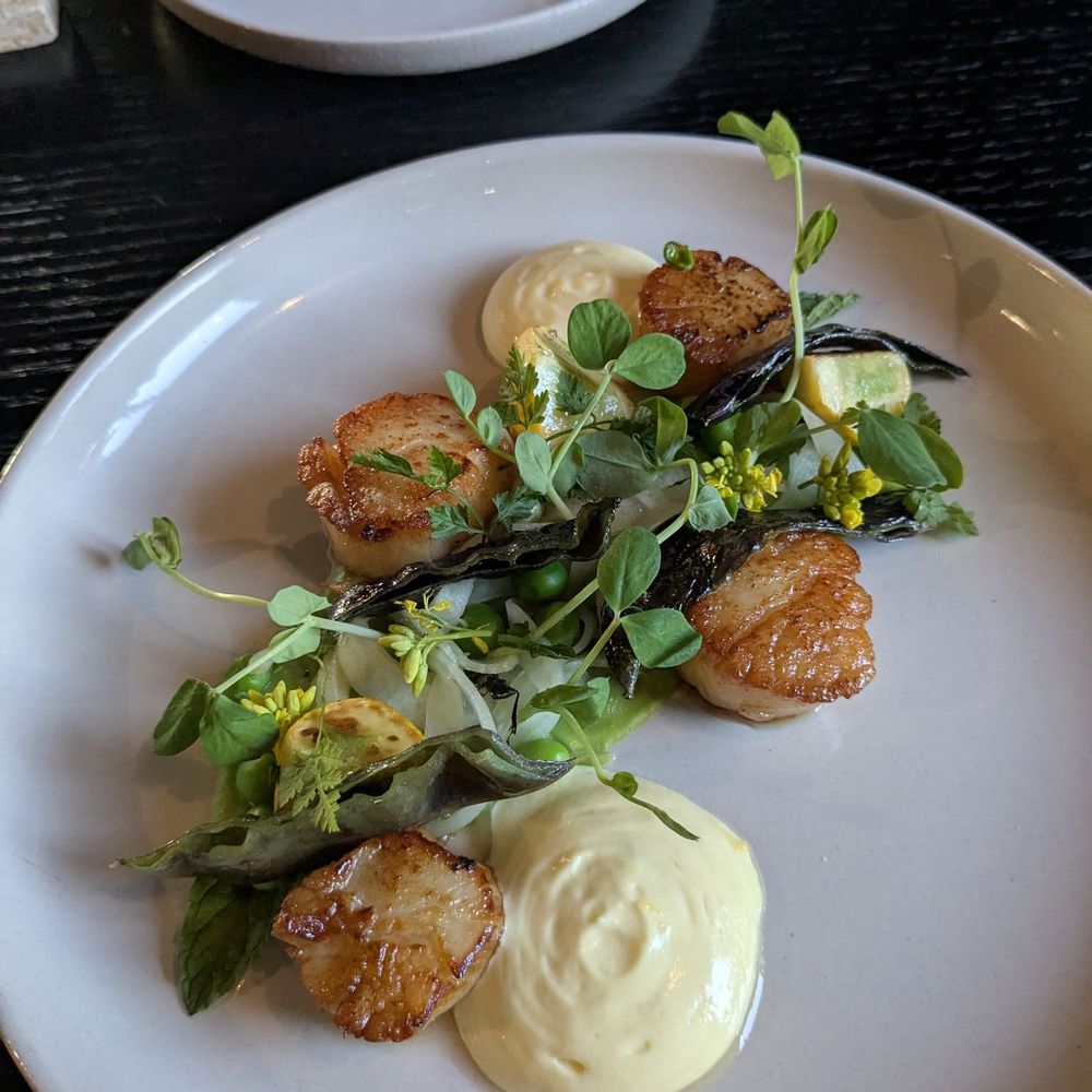 Lele Kitchen - Seared scallops with peas three ways - Wine Bars Near Me - Los Gatos, California Lele Kitchen - Seared scallops with peas three ways - Wine Bars Near Me - Los Gatos, California