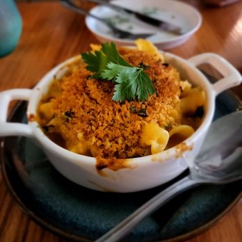 Fitz On 4th - Mac and cheese - Vegan Near Me - Philadelphia, Pennsylvania Fitz On 4th - Mac and cheese - Vegan Near Me - Philadelphia, Pennsylvania