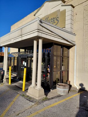 Gust Gallucci's Italian Foods by null