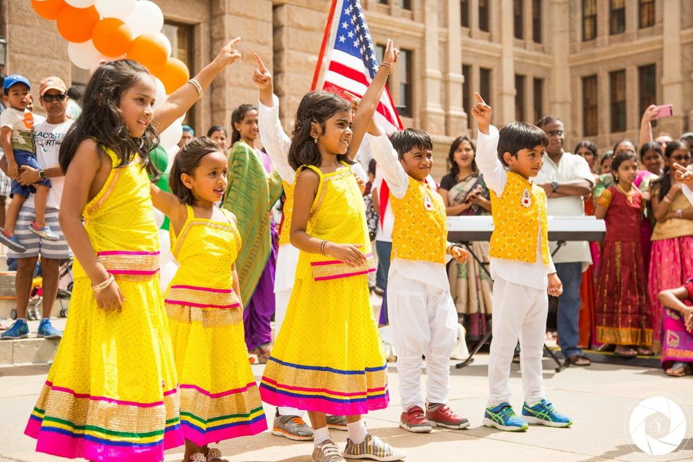Bollywood Dance Central- San Francisco Logo