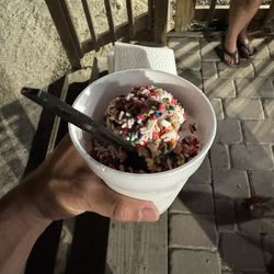 Twisters Soft Serve - Twisters large soft serve ice cream with sprinkles
