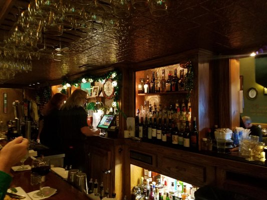 Quiet Man Pub 212 Photos 231 Reviews Irish Pub 64 E Mcfarlan St Dover Nj Restaurant Reviews Phone Number