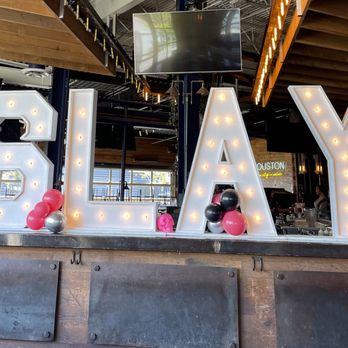 Lili's Balloon Decorations - SLAY THE DAY - Balloon Services Near Me