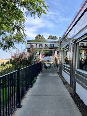 Moonlight Diner by null