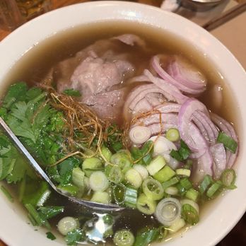 La Dong - Wagyu Pho they pour soup at table for you - Vietnamese Near Me - New York, New York La Dong - Wagyu Pho they pour soup at table for you - Vietnamese Near Me - New York, New York
