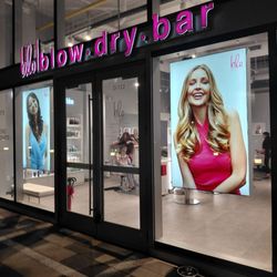 Blo Blow Dry Bar - I hate that this company keeps worker (Taisa)who openly discriminate against people of color.