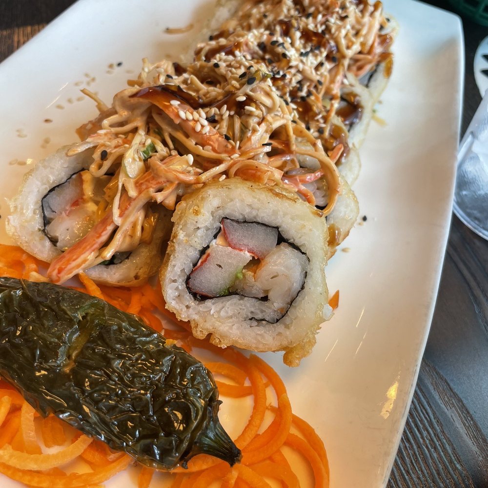 Sinaloa Factory - Crab Roll - Sushi Bars Near Me - Vaughan, Ontario