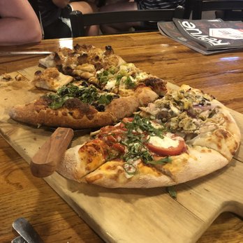 The Mitten Brewing - Chicken n waffles, med, sweet heat, Margherita, pesto chicken - Breweries Near Me - Grand Rapids, Michigan The Mitten Brewing - Chicken n waffles, med, sweet heat, Margherita, pesto chicken - Breweries Near Me - Grand Rapids, Michigan