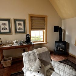 The Inn at Bowman's Hill - That cozy fireplace