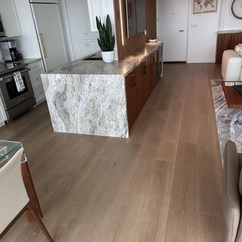 Contract Flooring - Wood floor without so many knots - Carpeting Near Me - San Diego, California