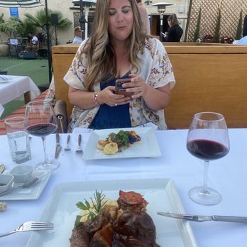 Bellamy's Restaurant - Maine Diver Scallops and Braised Lamb Shank for moi - New American Near Me - Escondido, California Bellamy's Restaurant - Maine Diver Scallops and Braised Lamb Shank for moi - New American Near Me - Escondido, California